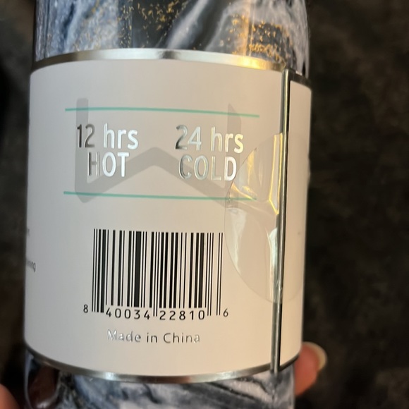 (NWT) Wellness Double Wall Flipstraw Stainless Steel Bottle - Picture 8 of 9